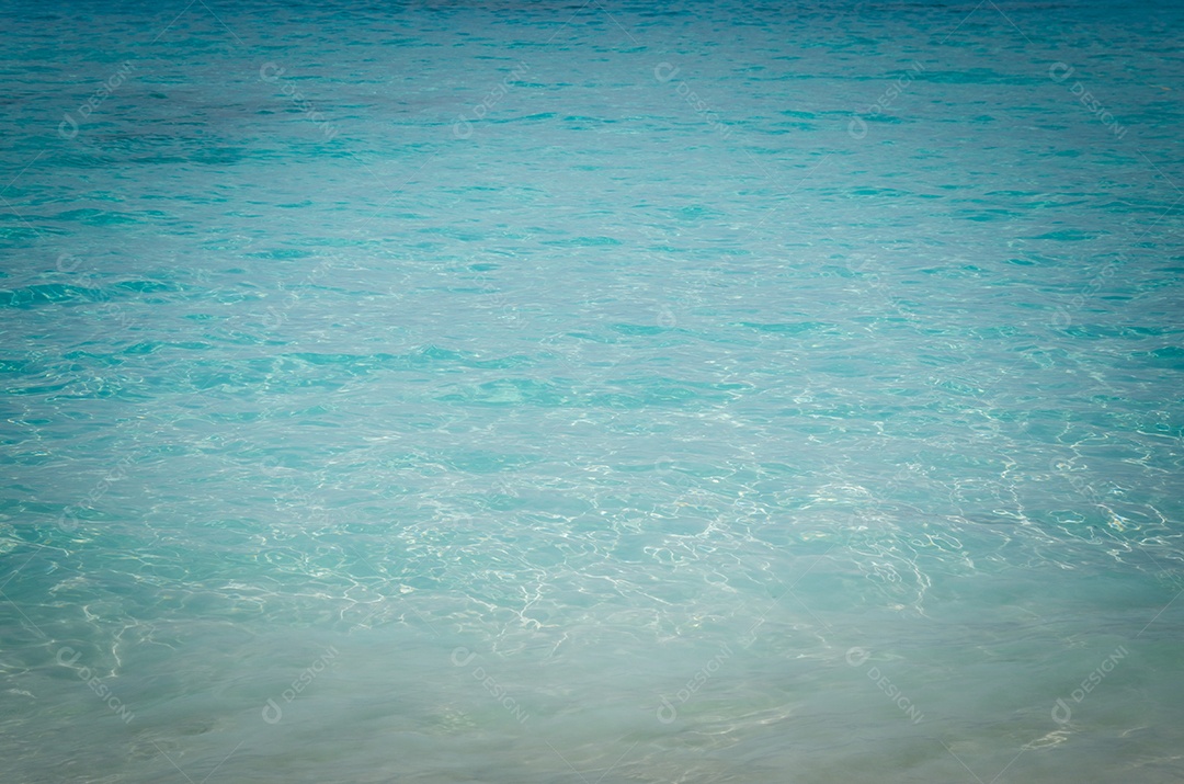 Lindo mar azul das ilhas Similan na Tailândia, Ásia.