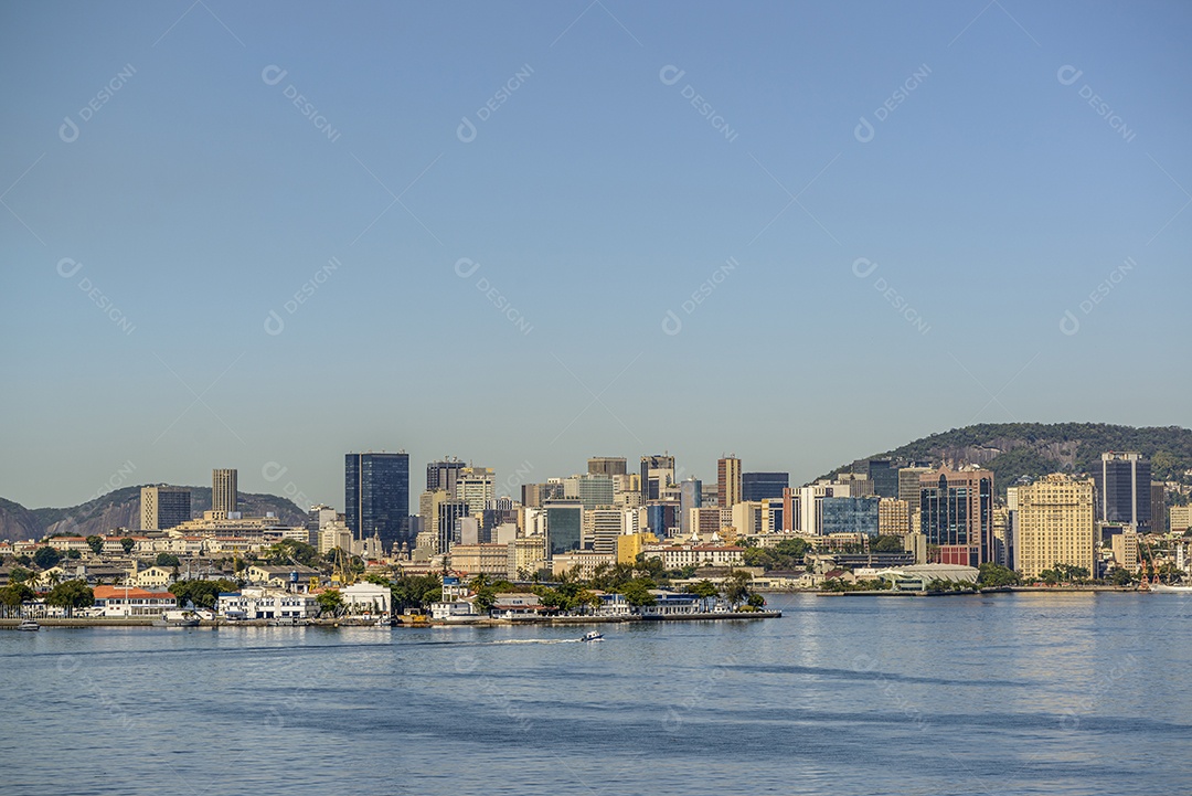 Rio de Janeiro, Brasil. Centro da cidade visto da ponte Rio-Niterói