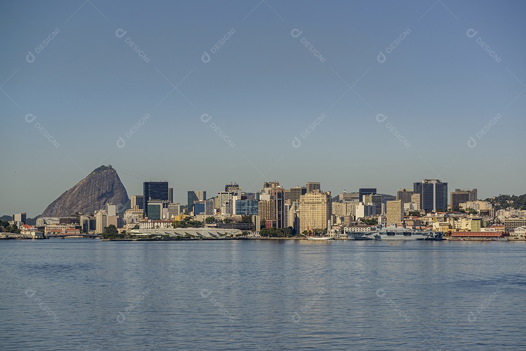 Rio de Janeiro, Brasil. Centro da cidade visto da ponte Rio-Niterói