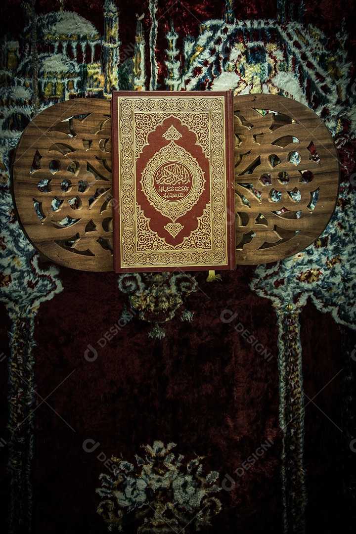 Alcorão livro sagrado dos muçulmanos