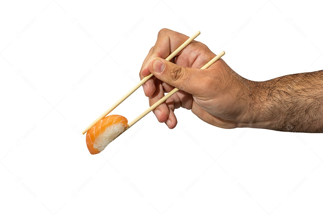 pegando niguiri sushi com hashi ou pauzinho em fundo branco