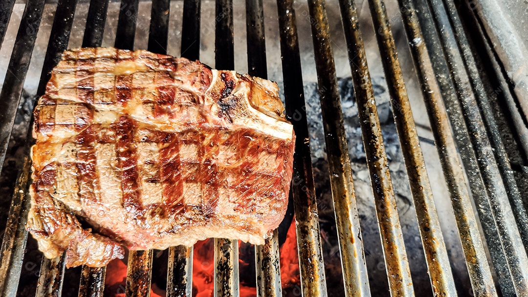 Carne assada grelhada churrascaria