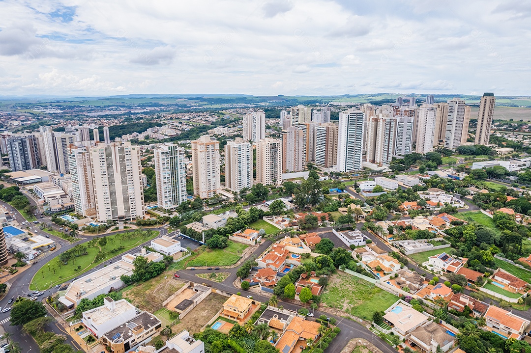 Linda vista topo cidade Ribeirão Preto, São Paulo / Brasil
