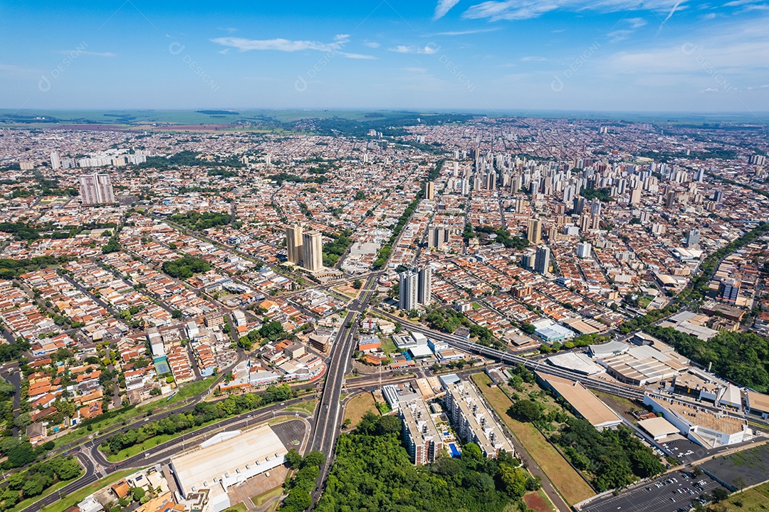 Linda vista topo cidade Ribeirão Preto, São Paulo / Brasil