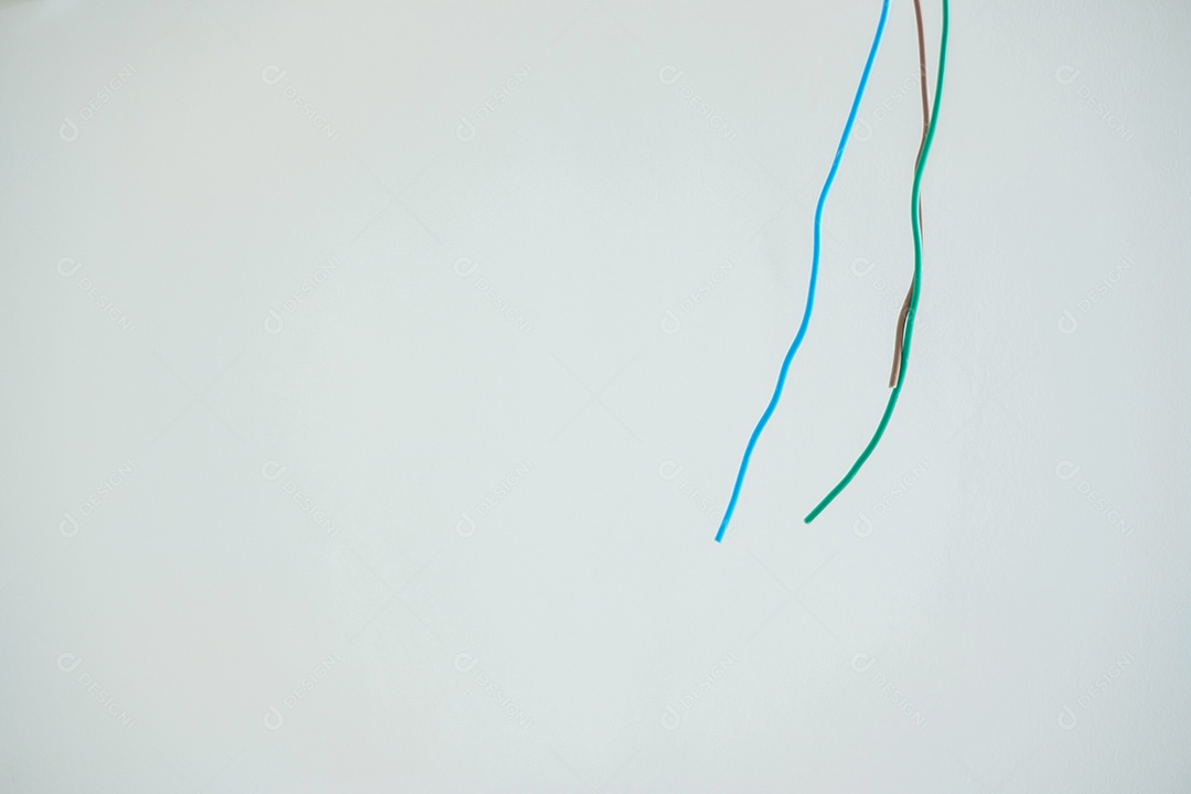 Cabos de instalação de fiação elétrica para soquete. Renovação