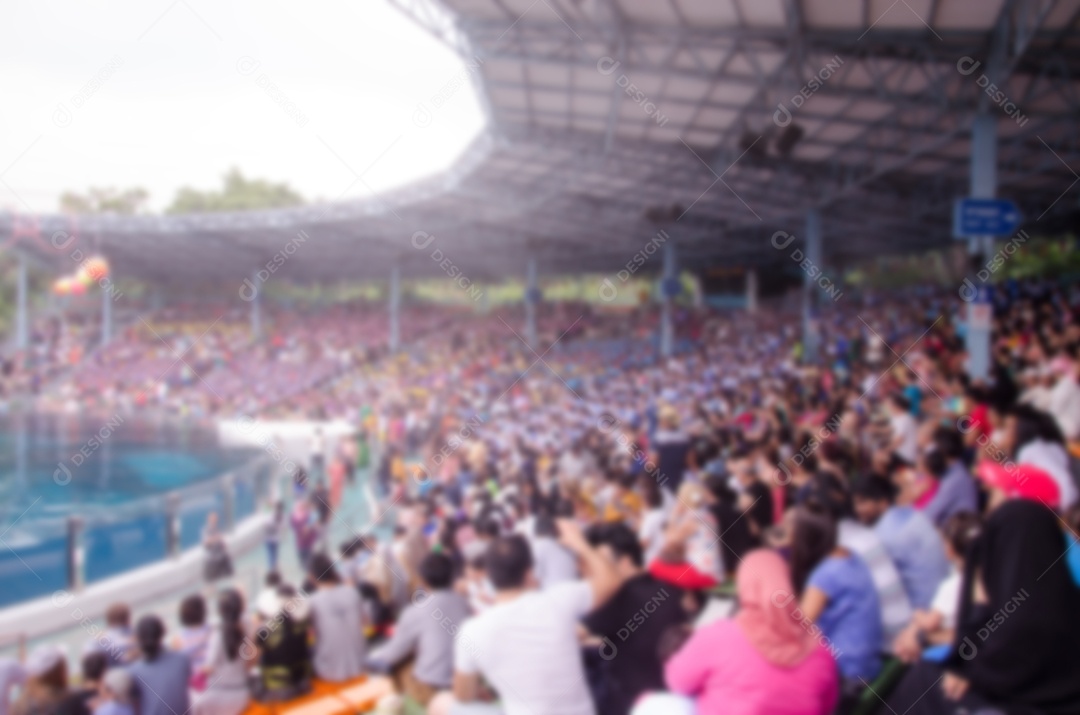 Fundo desfocado da multidão de pessoas assistindo o show.