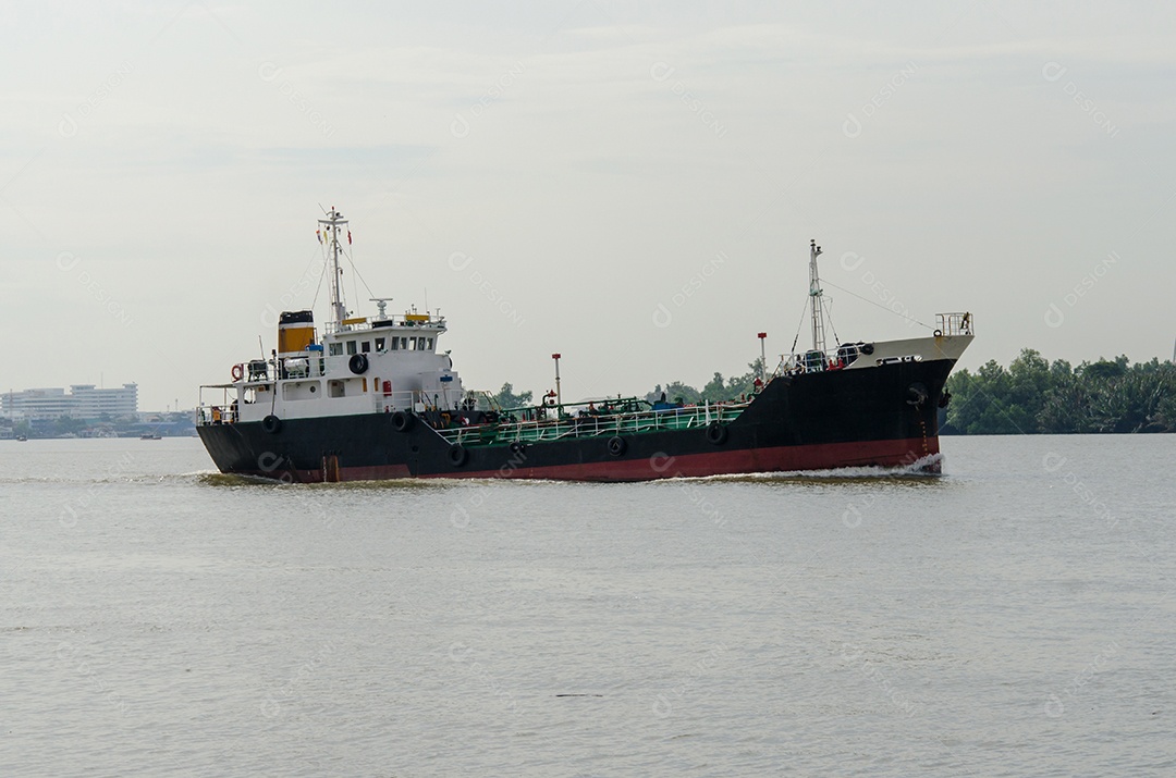 Transporte de barco pela indústria de frete marítimo.