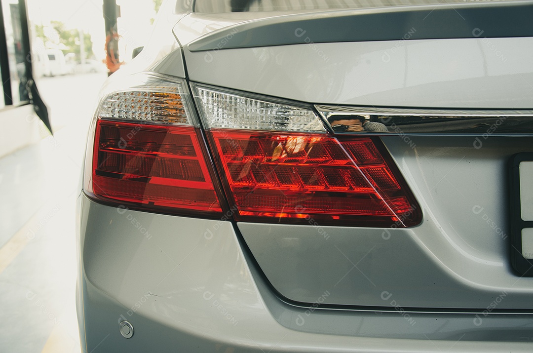 Detalhes Luz traseira do carro moderno. Tom vintage.