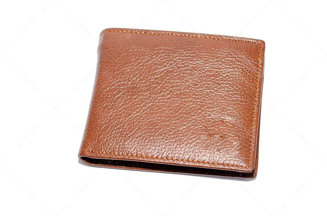 Bolsa de couro isolada no fundo branco.