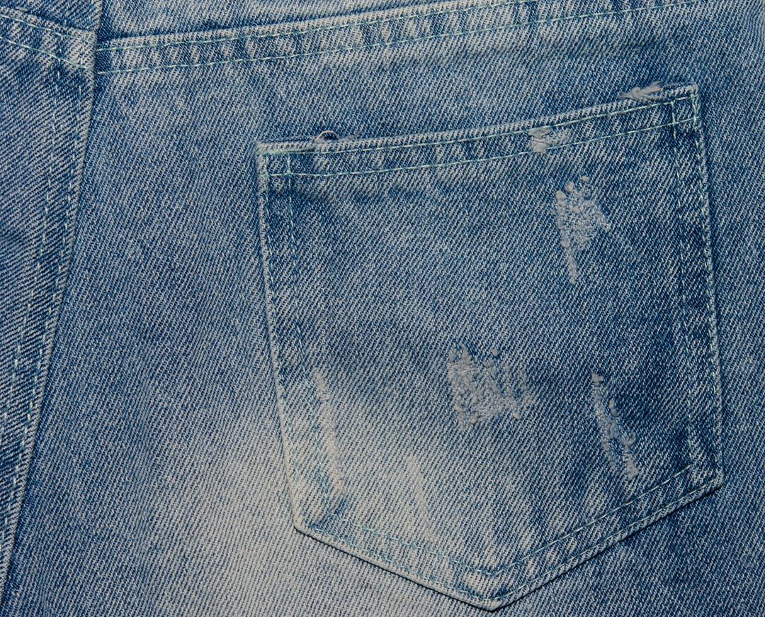 Close-up de bolso de jeans de moda.