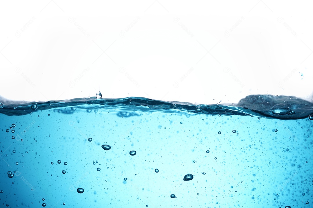 Águas com onda e borbulhas.