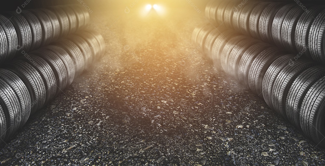 Conceito de negócio de pneus, linha de pneus ao lado com um farol de carro
