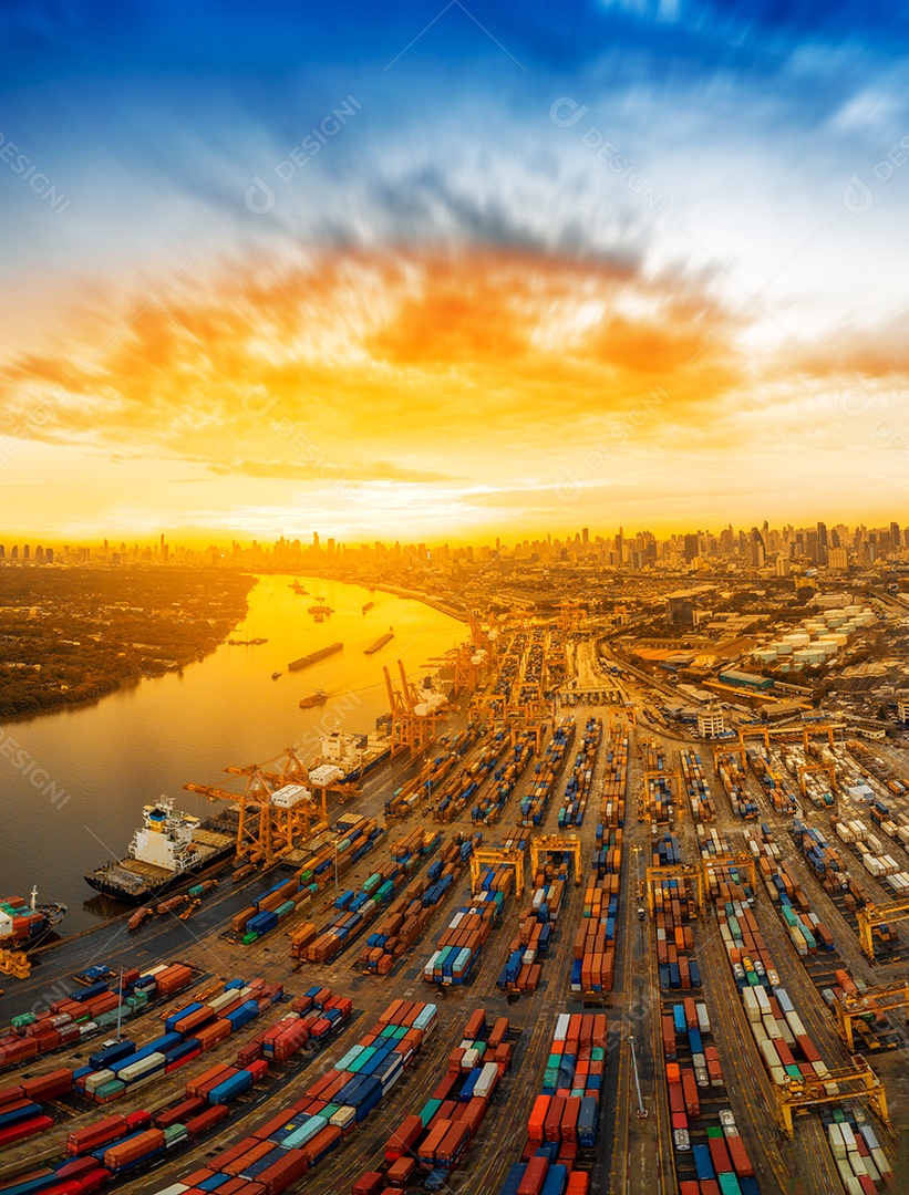 Porto de Container Porto Estaleiro Cargo Container Porto Marítimo Serviço de agenciamento de carga logística e transporte. Canal longo ao redor do porto internacional do Panamá importação exportação comércio Transporte Fabricação de negócios