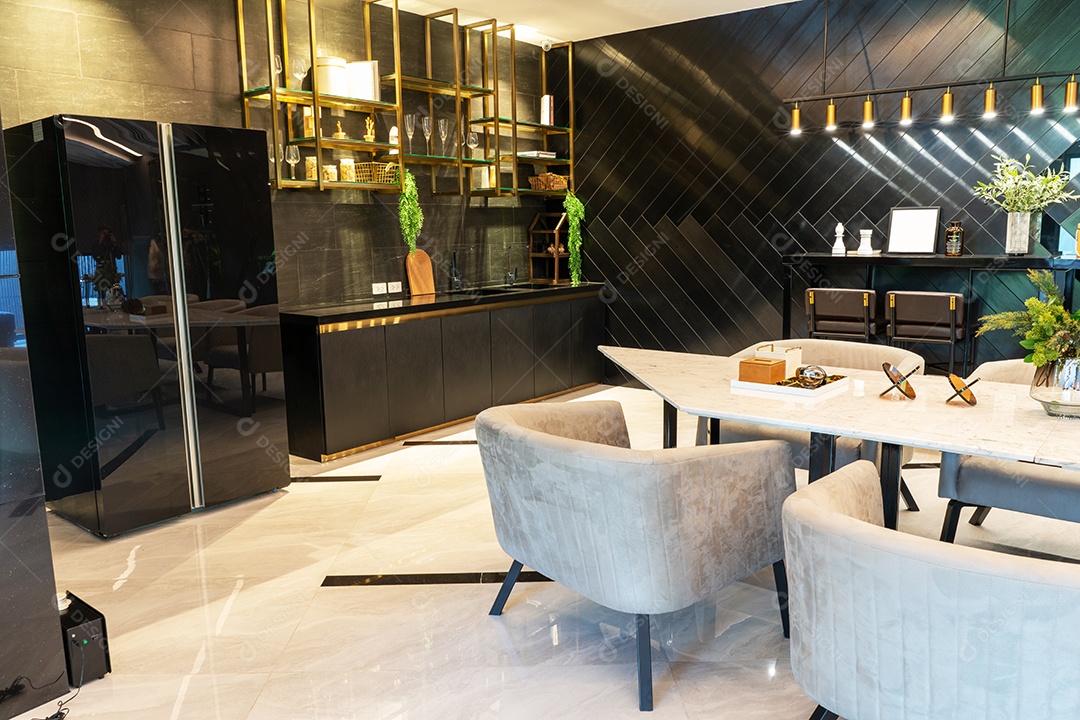 Sala de estar branca com janela de sofá de Condomínio Luxo e soma