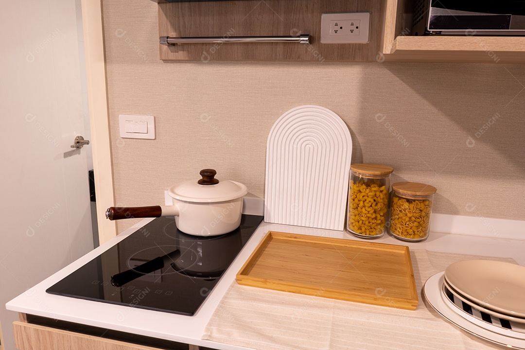 Cozinha Apartamento Condomínio Canadense Completamente Renovado