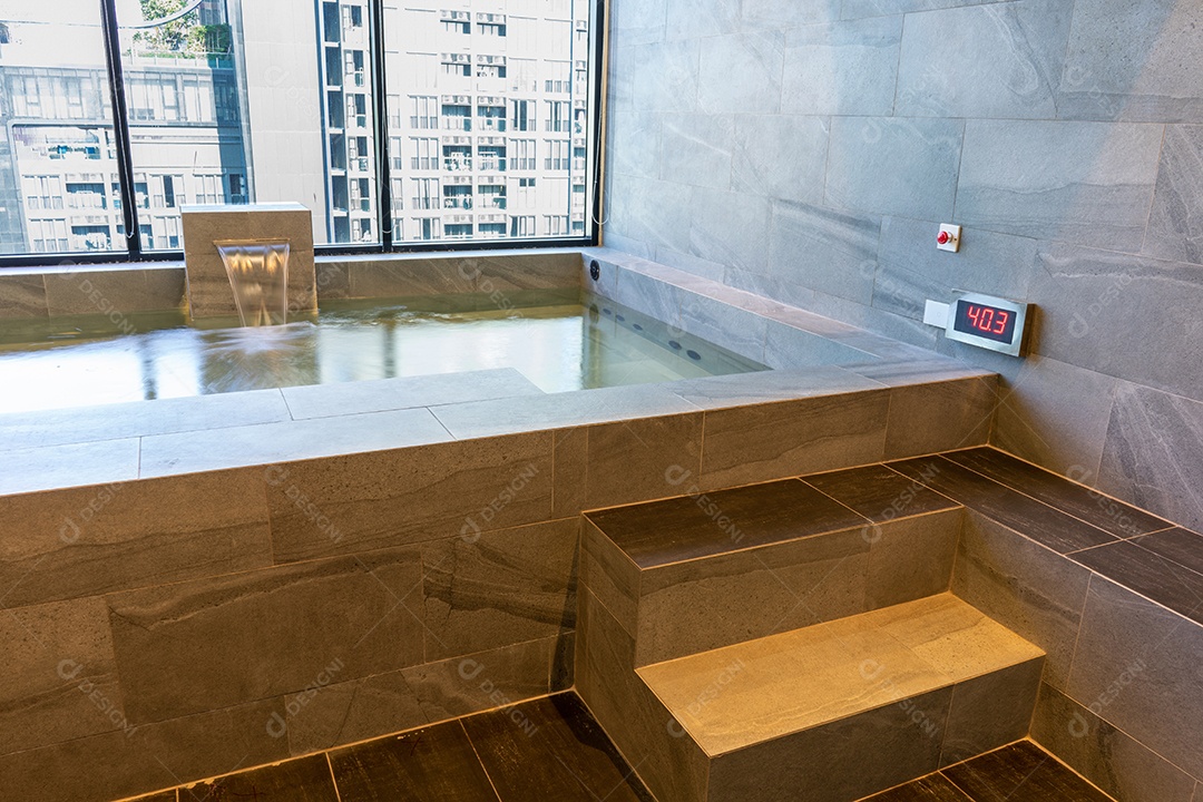 Sauna Spa Onsen no Hotel. Banho Japonês Hot Springs Spa Onsen no Condomínio ou Hotel.