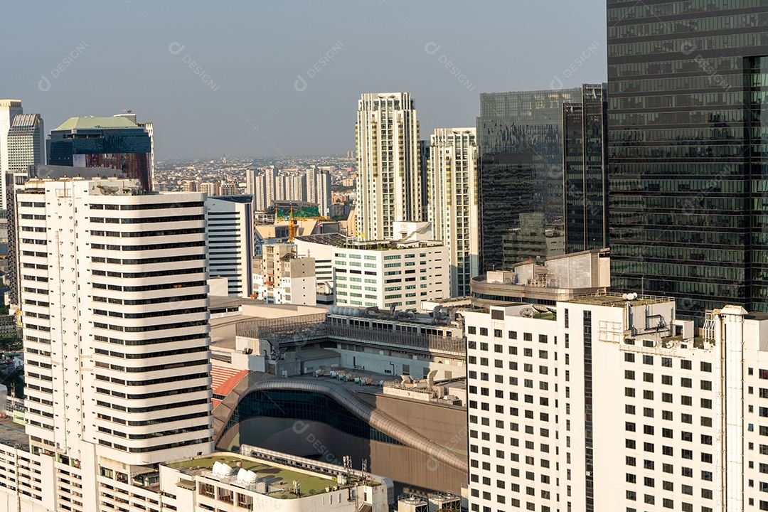 Skyline da cidade e arranha-céus Bangkok Tailândia. Bela vista em Bangkok