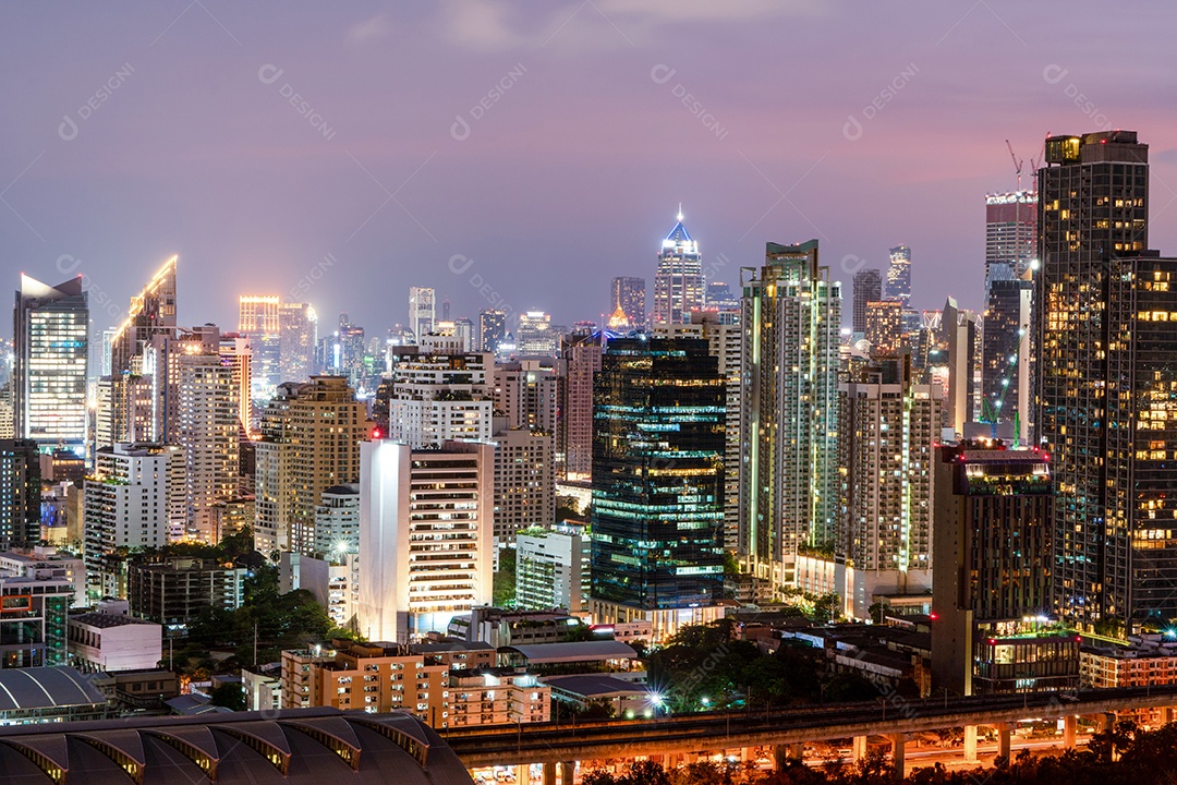 Skyline da cidade e arranha-céus Bangkok Tailândia. Bela vista em Bangkok