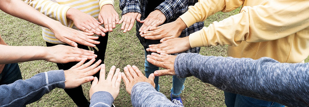 Equipe Mãos Empatia Confiança Parceria de parceiros crescer conectar parceiro de negócios e integração de conexão conceito de inicialização Trabalho em equipe de empatia.