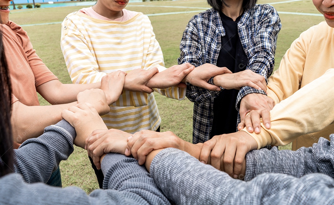 Equipe Mãos Empatia Confiança Parceria de parceiros crescer conectar parceiro de negócios e integração de conexão conceito de inicialização Trabalho em equipe de empatia.