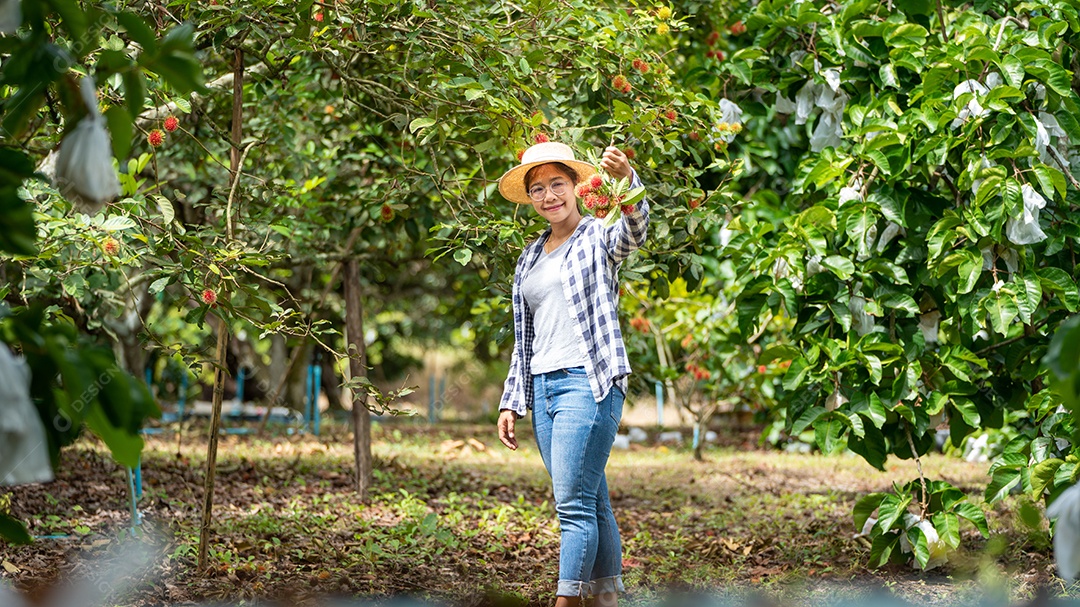 Agricultora mulher asiática, trabalho de agricultora.