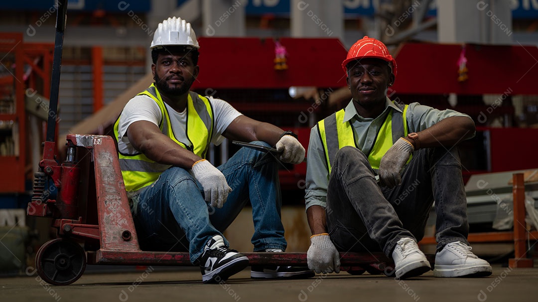 Trabalho em equipe e grupo de trabalhadores de espírito de equipe