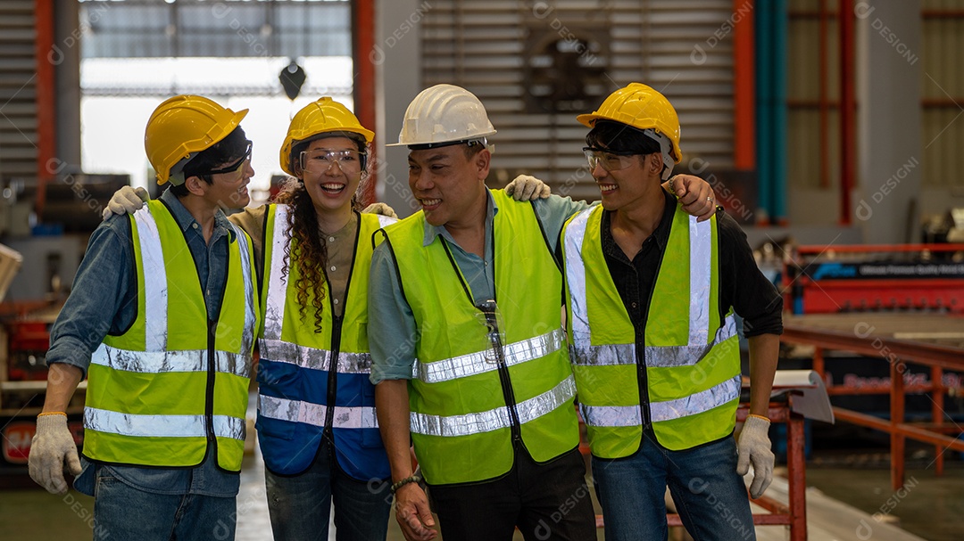 Trabalho em equipe e trabalhador de espírito de equipe agrupam confiança corporativa