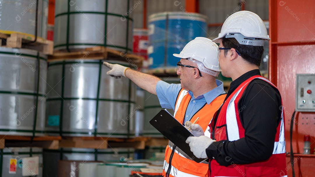 Trabalho em equipe e grupo de trabalhadores de espírito de equipe