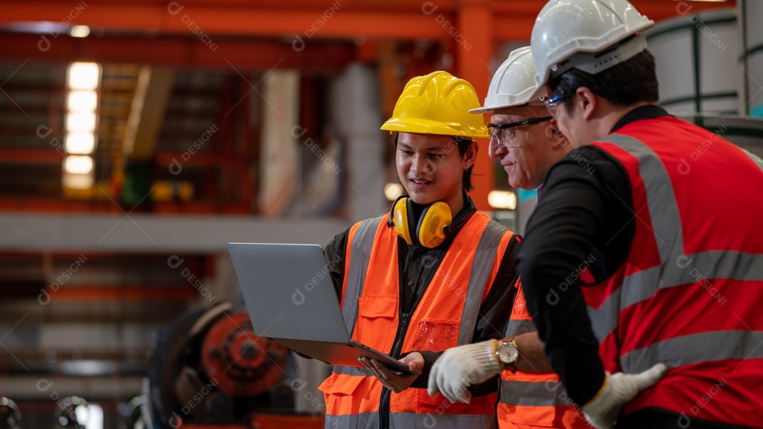 Trabalho em equipe e grupo de trabalhadores de espírito de equipe