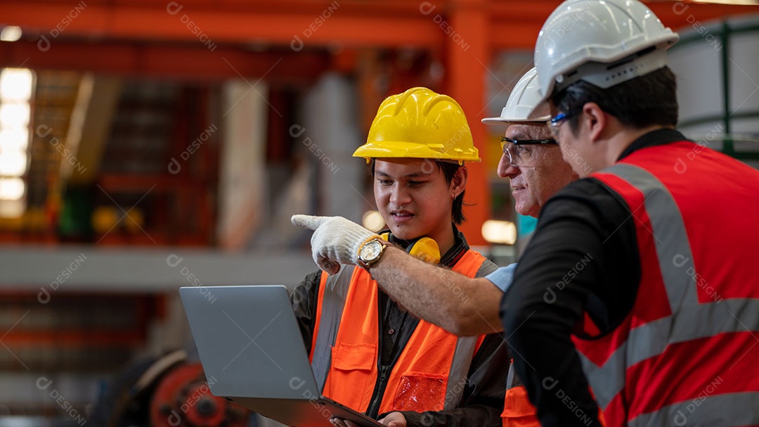 Trabalho em equipe e grupo de trabalhadores de espírito de equipe