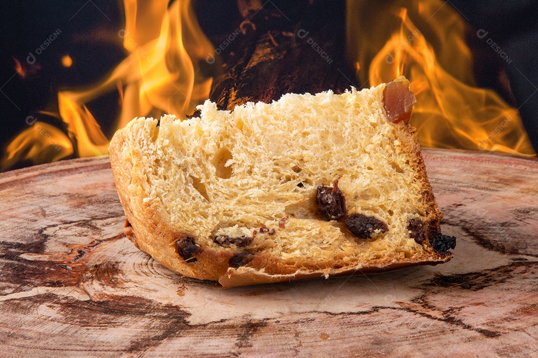 Sobremesa italiana tradicional do panetone para o Natal.
