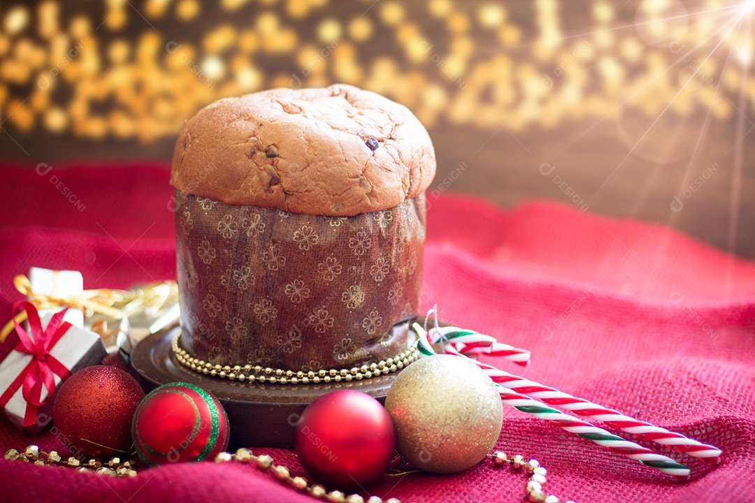 Panettone. Decoração da festa de Natal. símbolo de natal