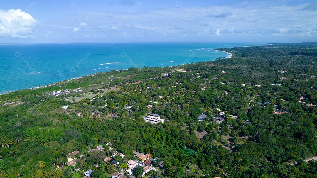 Vista aérea de Trancoso, Porto Seguro, Bahia, Brasil. Pequena capela no centro histórico de Trancoso