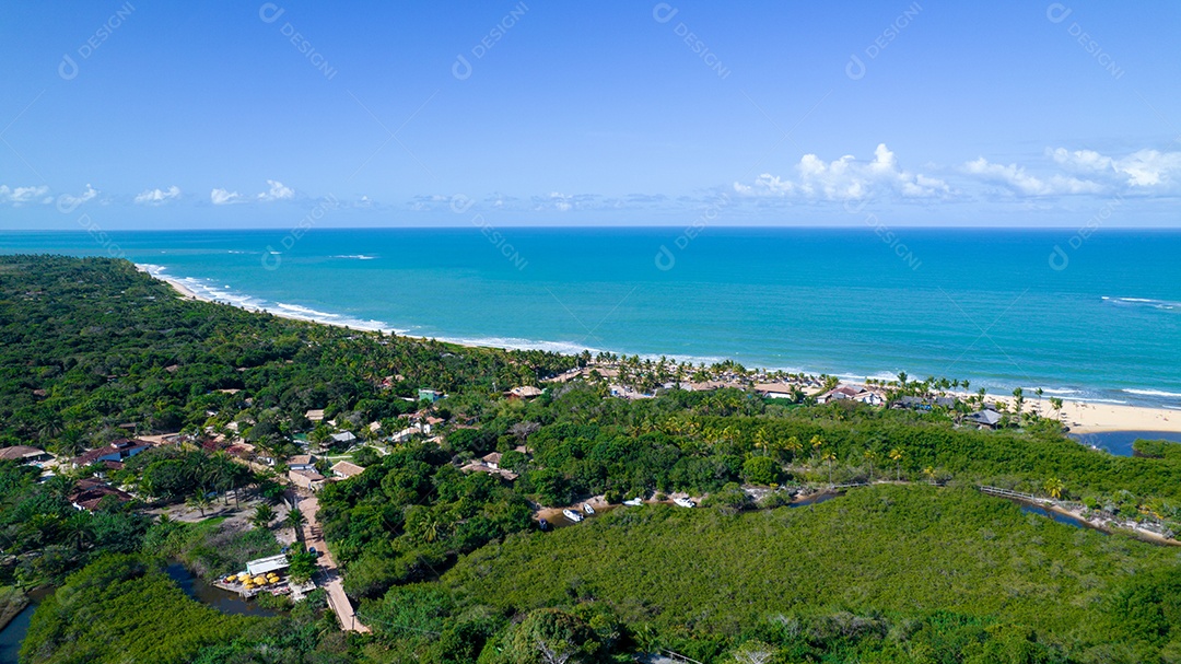 Vista aérea de Trancoso, Porto Seguro, Bahia, Brasil. Pequena capela no centro histórico de Trancoso