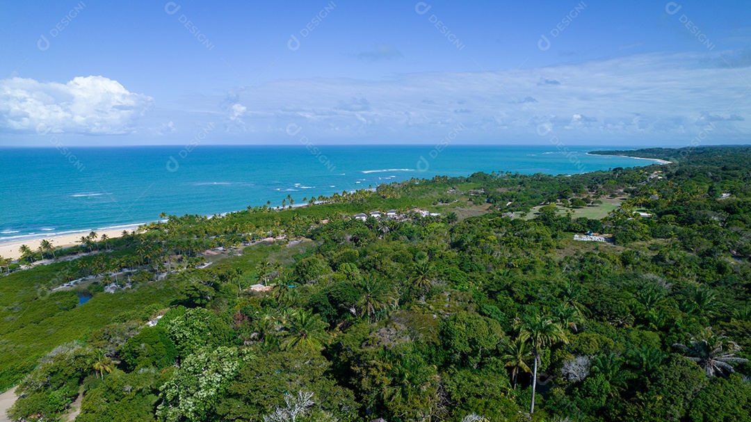 Vista aérea de Trancoso, Porto Seguro, Bahia, Brasil. Pequena capela no centro histórico de Trancoso