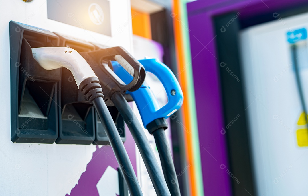 Estação de carregamento de veículos elétricos. Estação de carregamento de carros elétricos