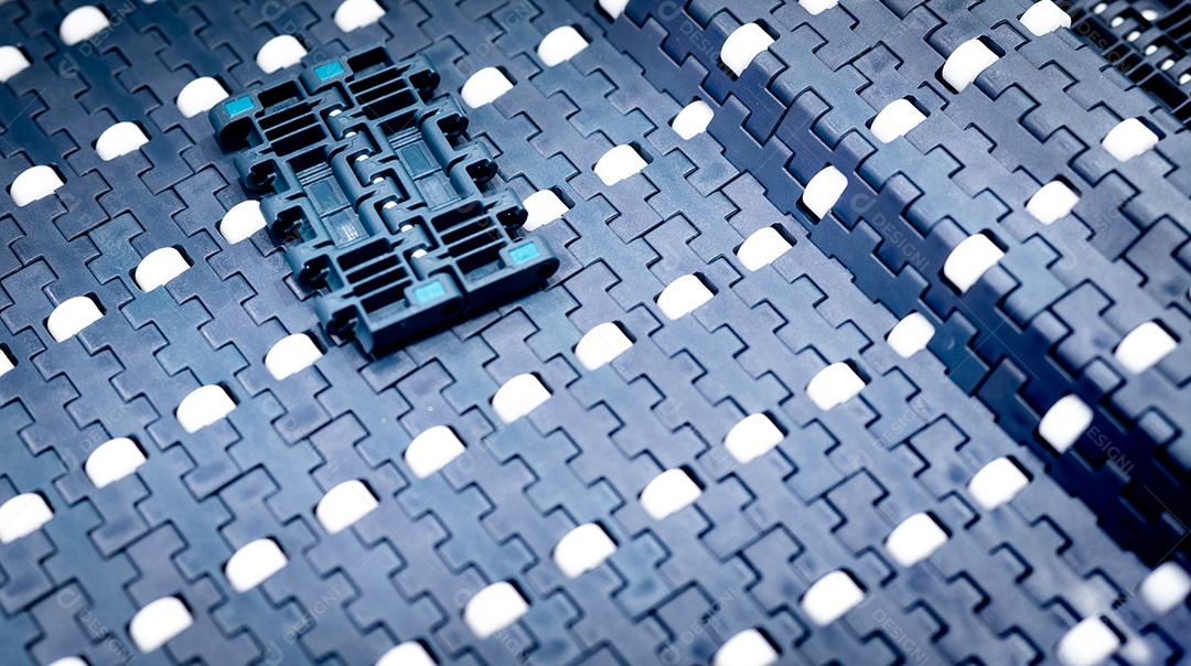 Textura da correia transportadora modular com rolo. Equipamento de transporte