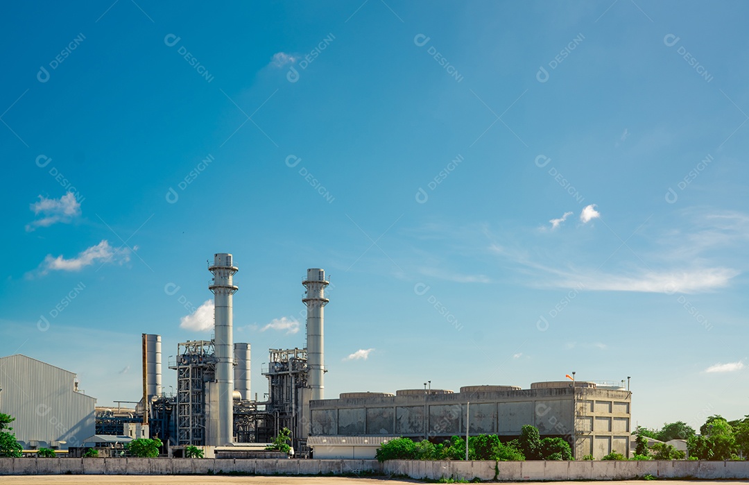 Usina elétrica de turbina a gás. Energia para fábrica de apoio