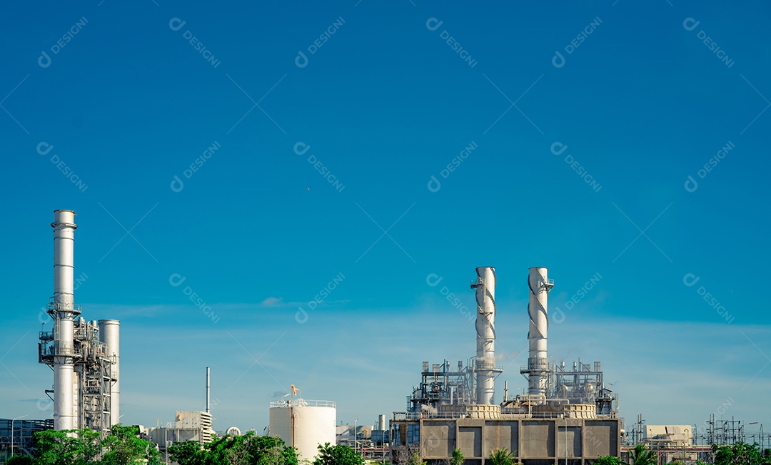 Usina elétrica de turbina a gás. Energia para fábrica de apoio