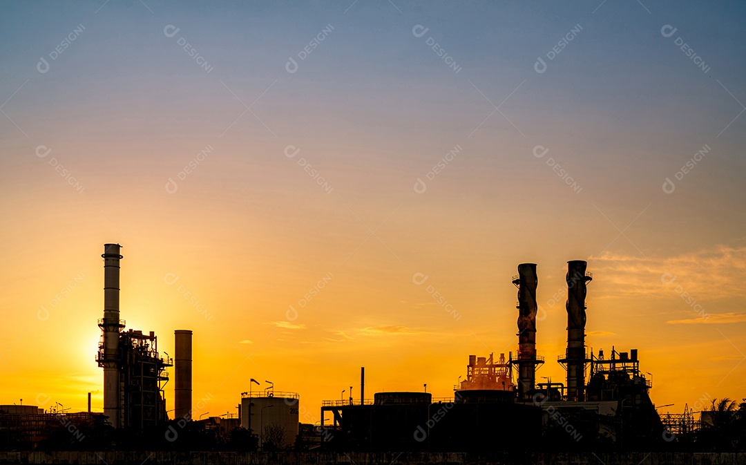 Usina elétrica de turbina a gás. Energia para a fábrica de apoio