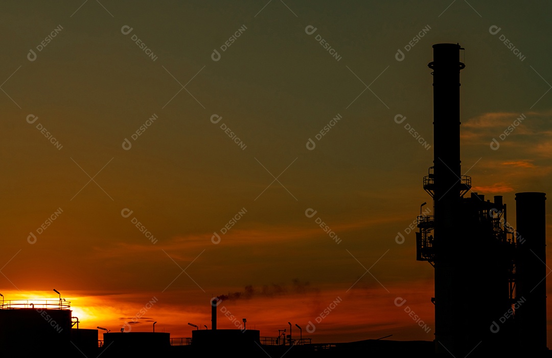 Usina elétrica de turbina a gás. Energia para a fábrica de apoio