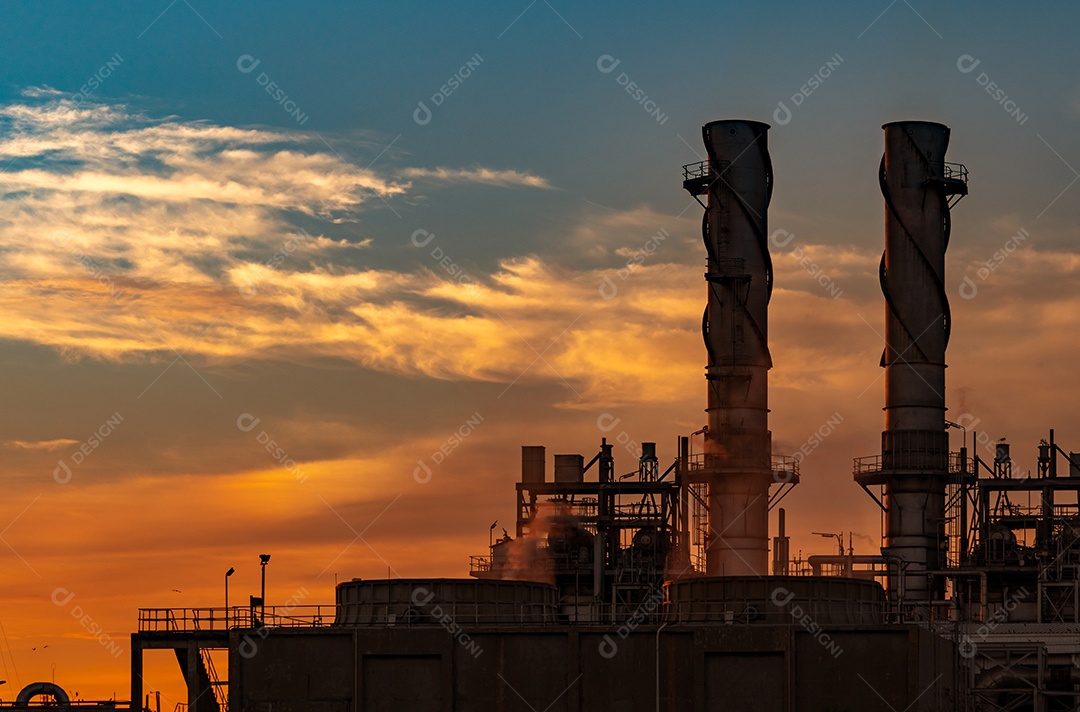 Usina elétrica de turbina a gás. Energia para a fábrica de apoio