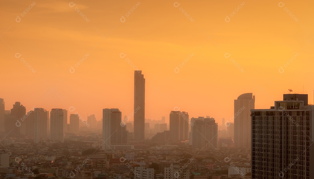 Poluição do ar em Bangkok, Tailândia. Smog e poeira fina