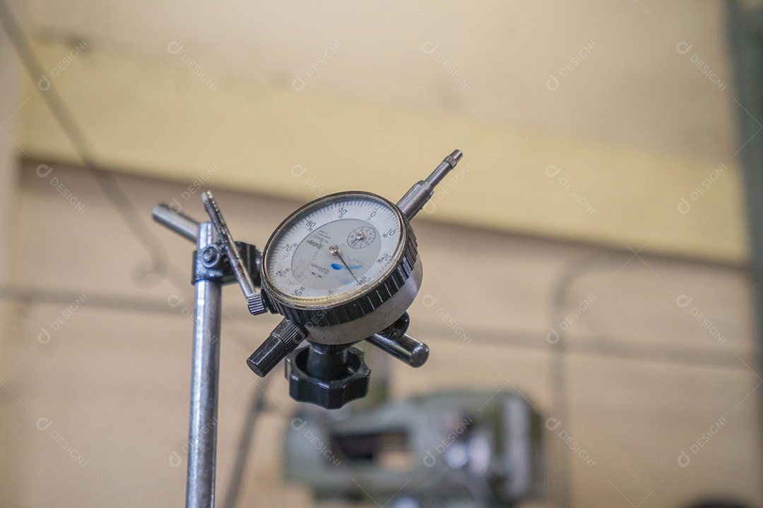 Medidor de mostrador. Medidor de mostrador padrão. Indicador de discagem.