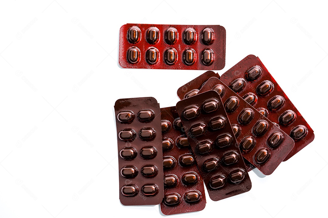 Pilha de comprimidos comprimidos medicina em blister resistente à luz