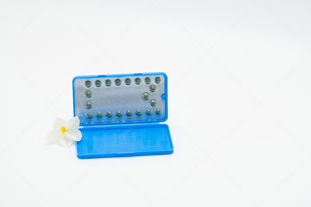 Pílulas anticoncepcionais ou pílula anticoncepcional com caixa de papel