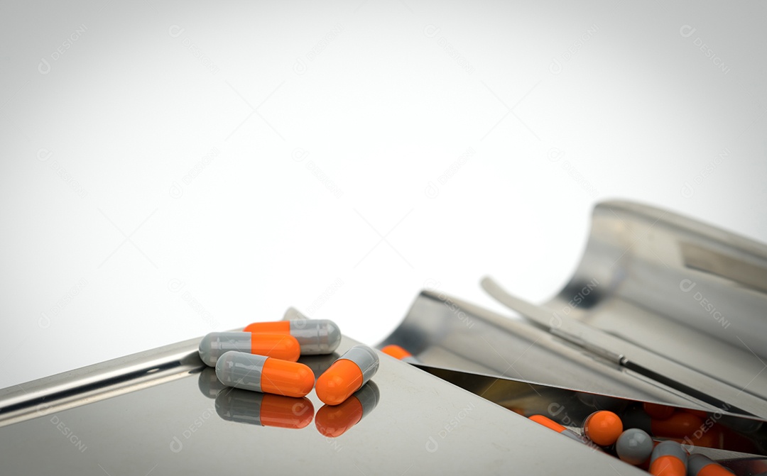 Colorido de comprimidos de cápsulas de antibióticos