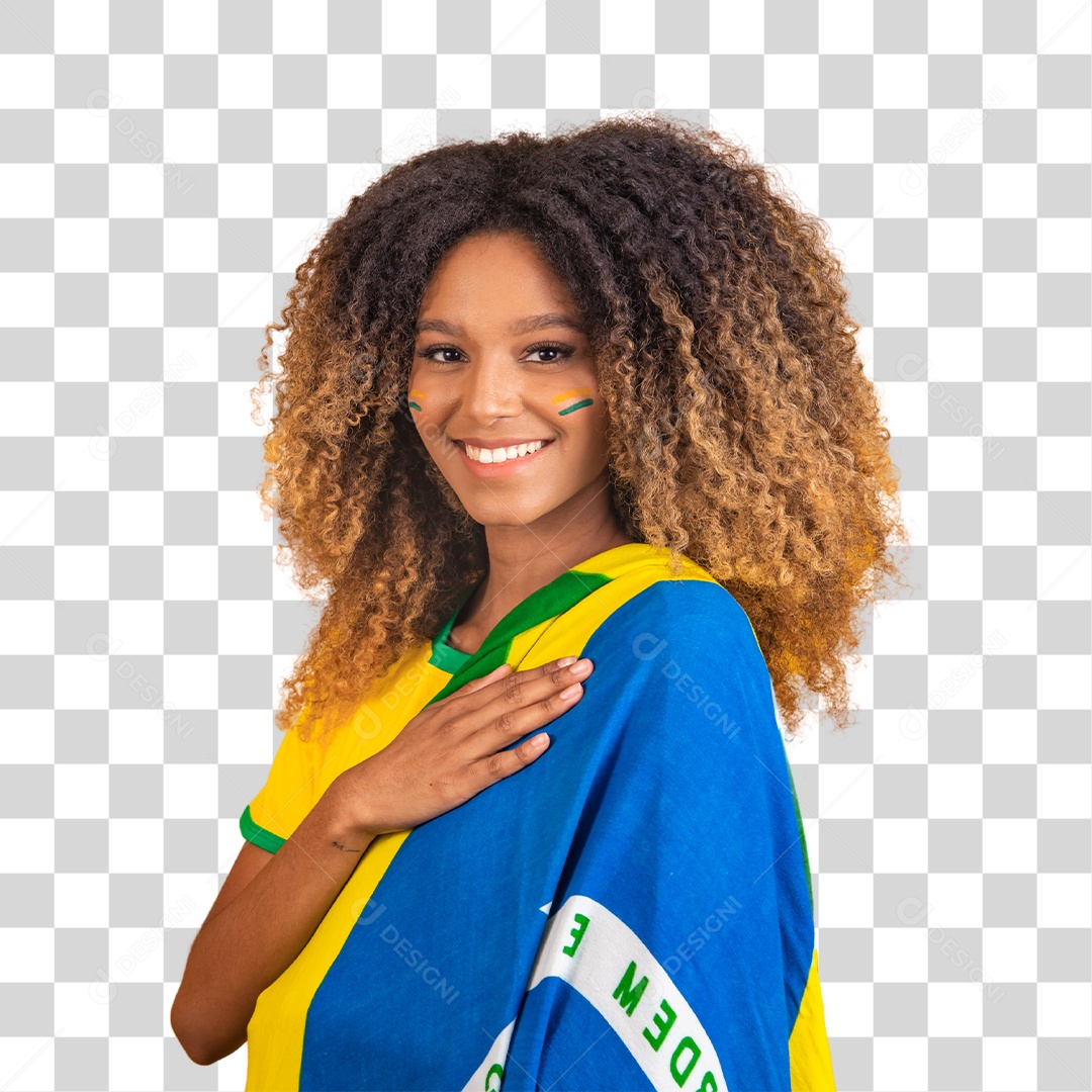 Mulher afro-brasileira segurando a bandeira do Brasil