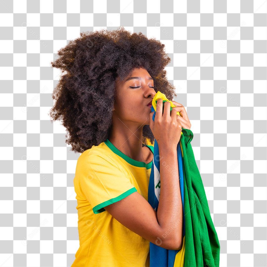 Linda mulher jovem morena beijando bandeira do brasil cabelo afro