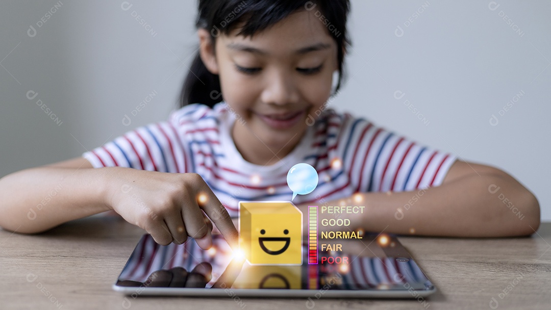 Conceito de experiências do cliente. Avaliação de avaliação de leitura de cliente feliz